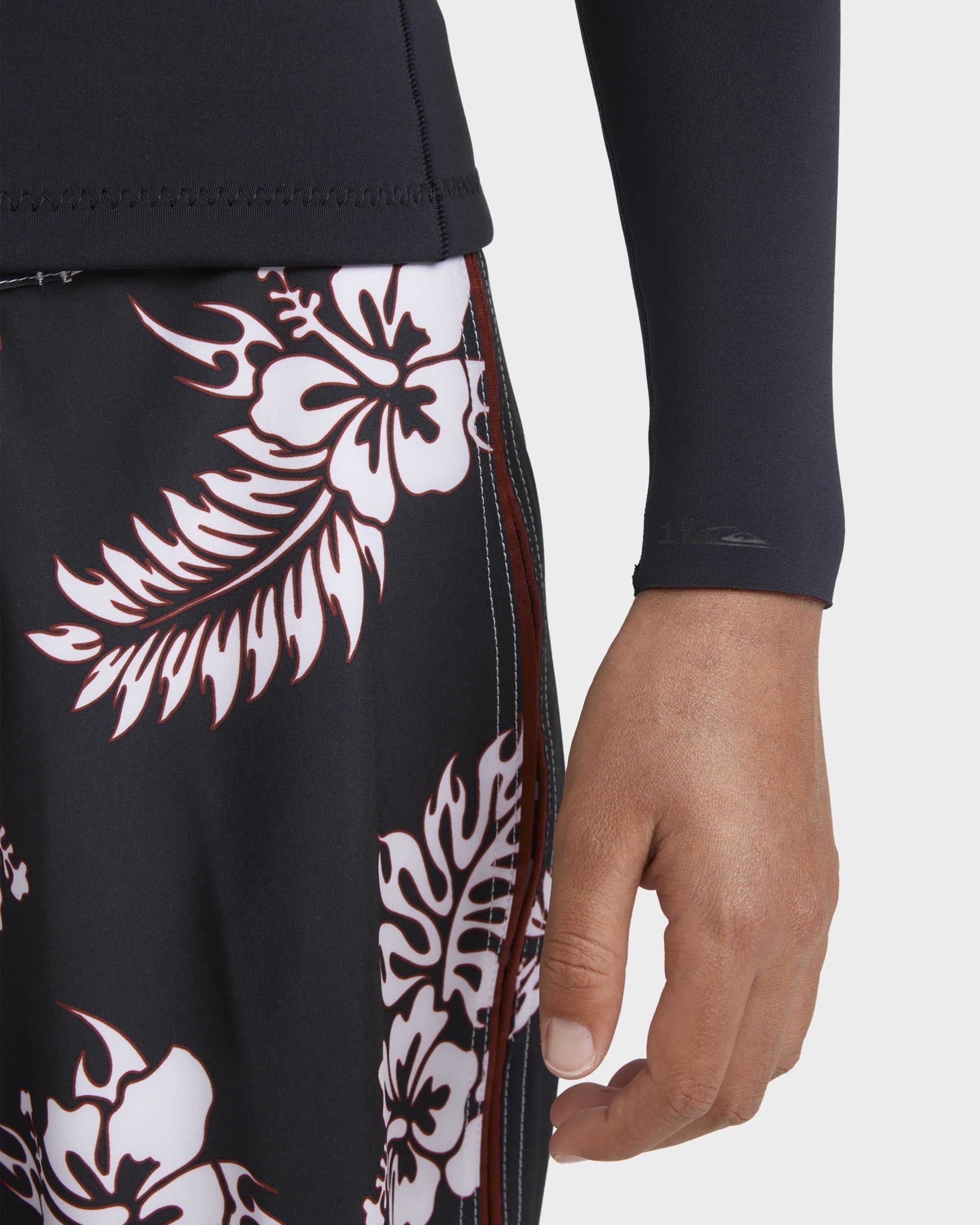 Boys 8-16 1.5mm Mercury Long Sleeve Wetsuit Top