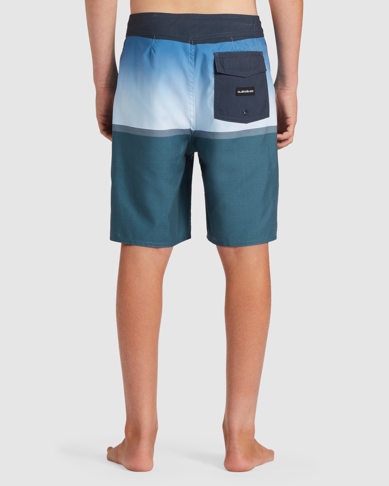 Boys 8-16 Everyday Division 17" Boardshorts