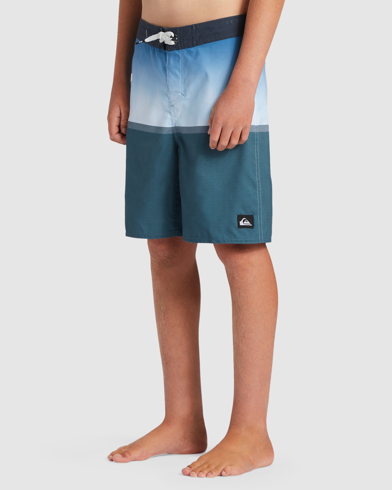 Boys 8-16 Everyday Division 17" Boardshorts