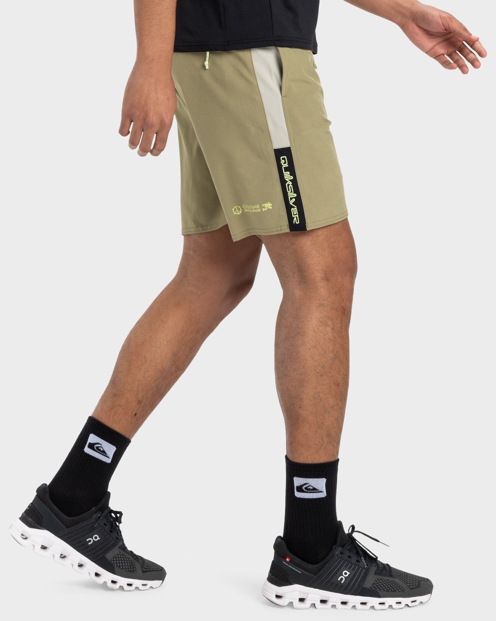 Mens Omni Training 17" Amphibian Sport Shorts