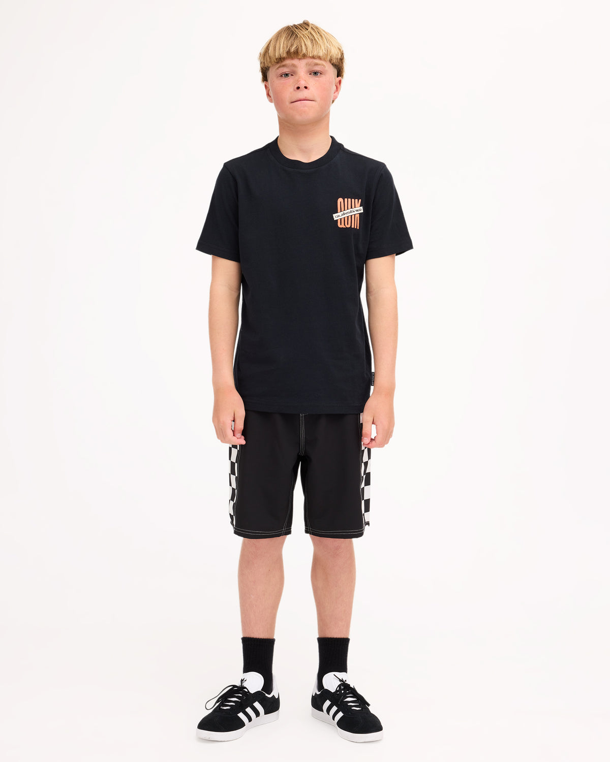 uqbzt03547_quiksilver_blk_frt9