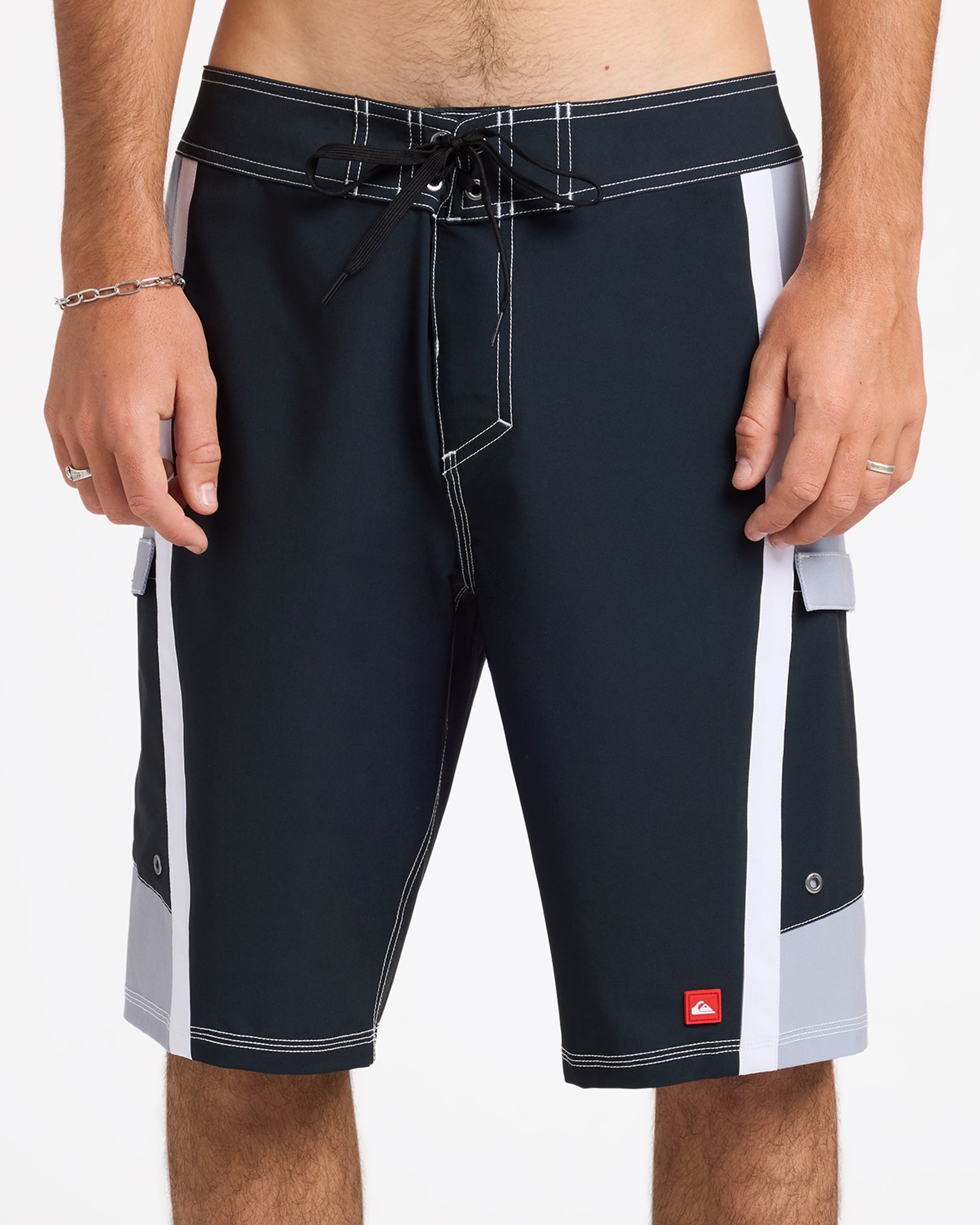 uqybs03118_quiksilver_kvj0_frt6