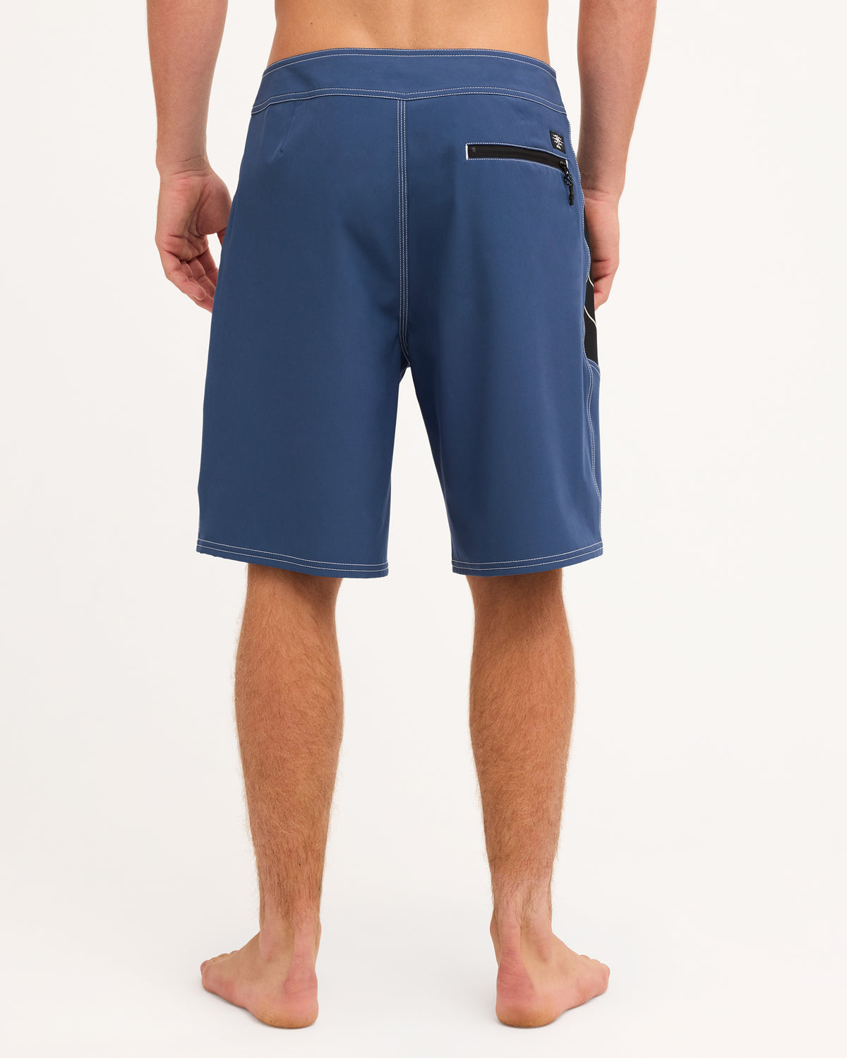 uqybs03177_quiksilver_brq0_bck1