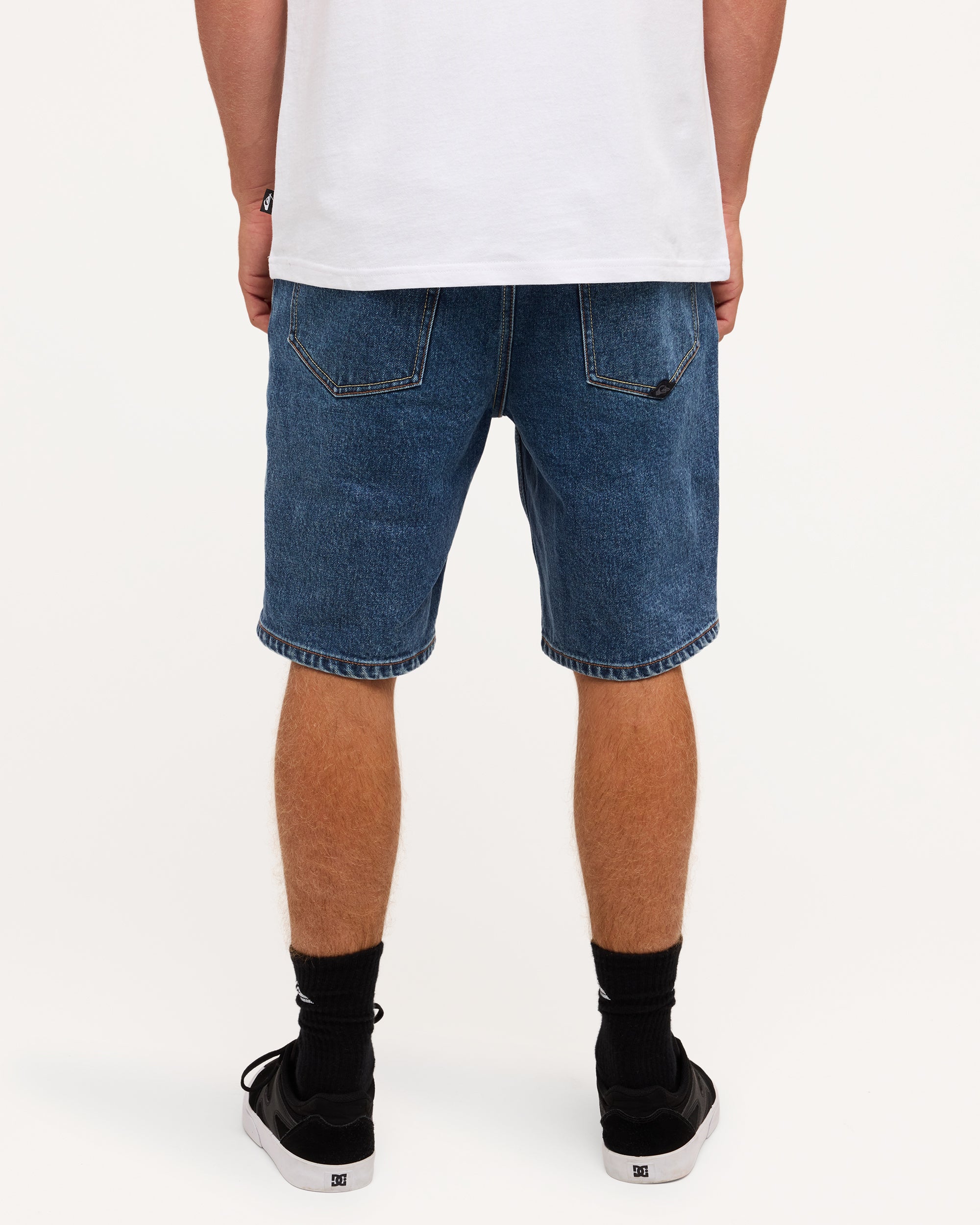 uqyds03007_quiksilver_bjqw_bck1
