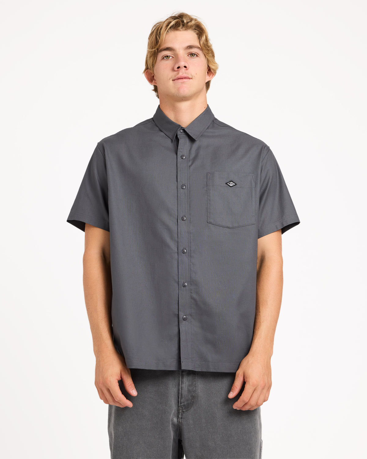 uqywt03114_quiksilver_kzm0_frt1