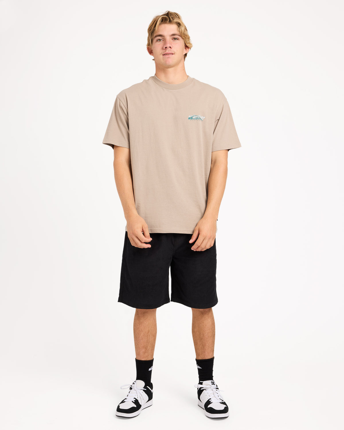 uqyzt06001_quiksilver_tky0_frt9