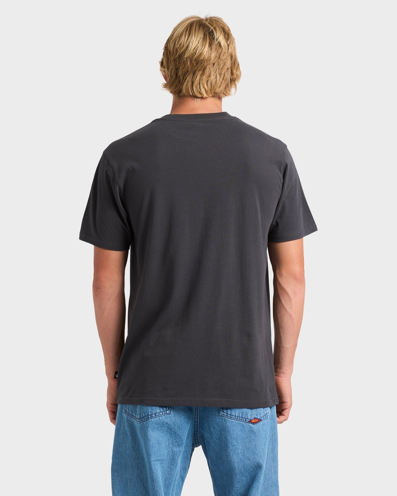 トップス everyone back logo border tee shirt M Mens OG Box Logo T-Shirt – Tarmac – Quiksilver AU