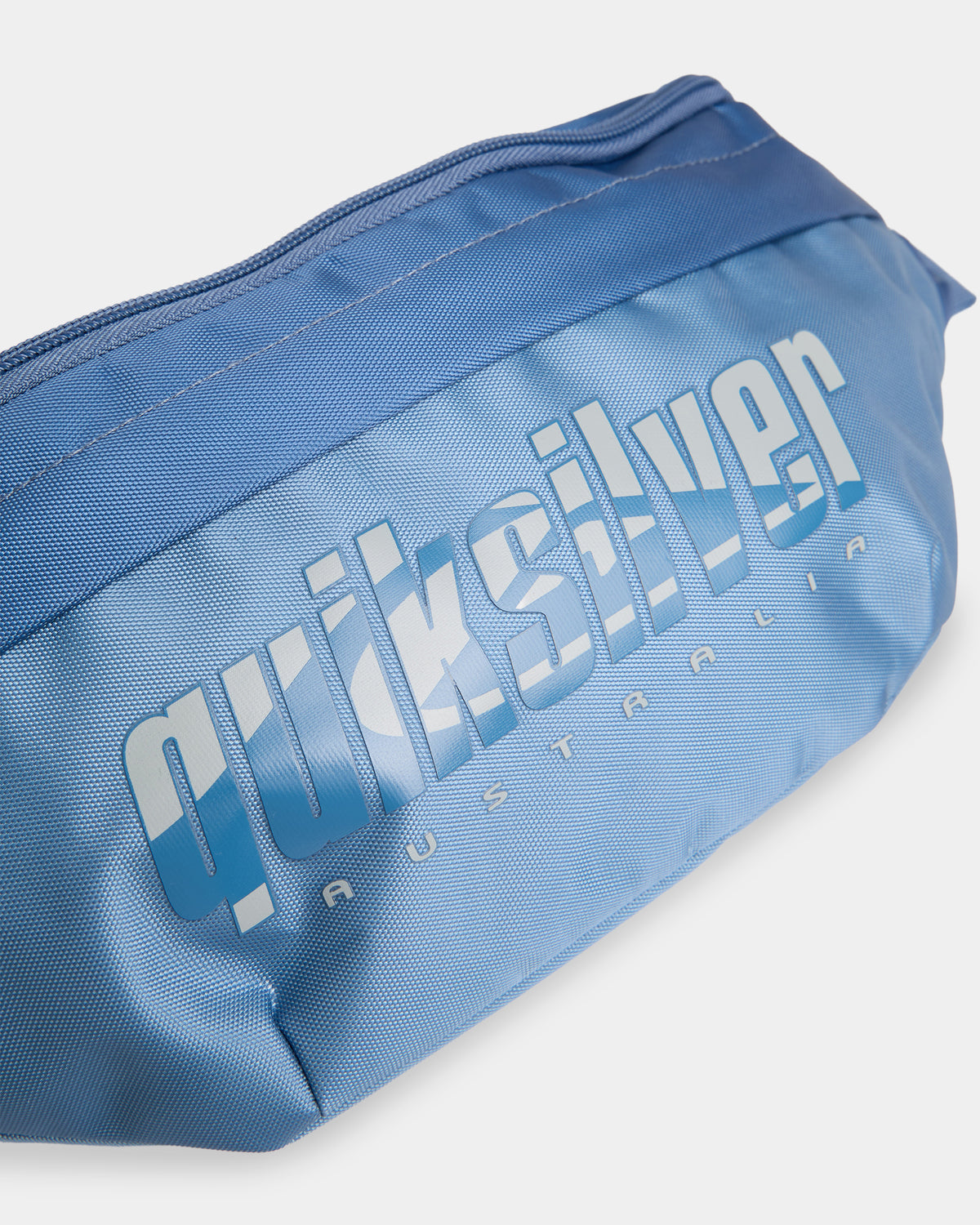 7d6542601_quiksilver_blu_dtl1