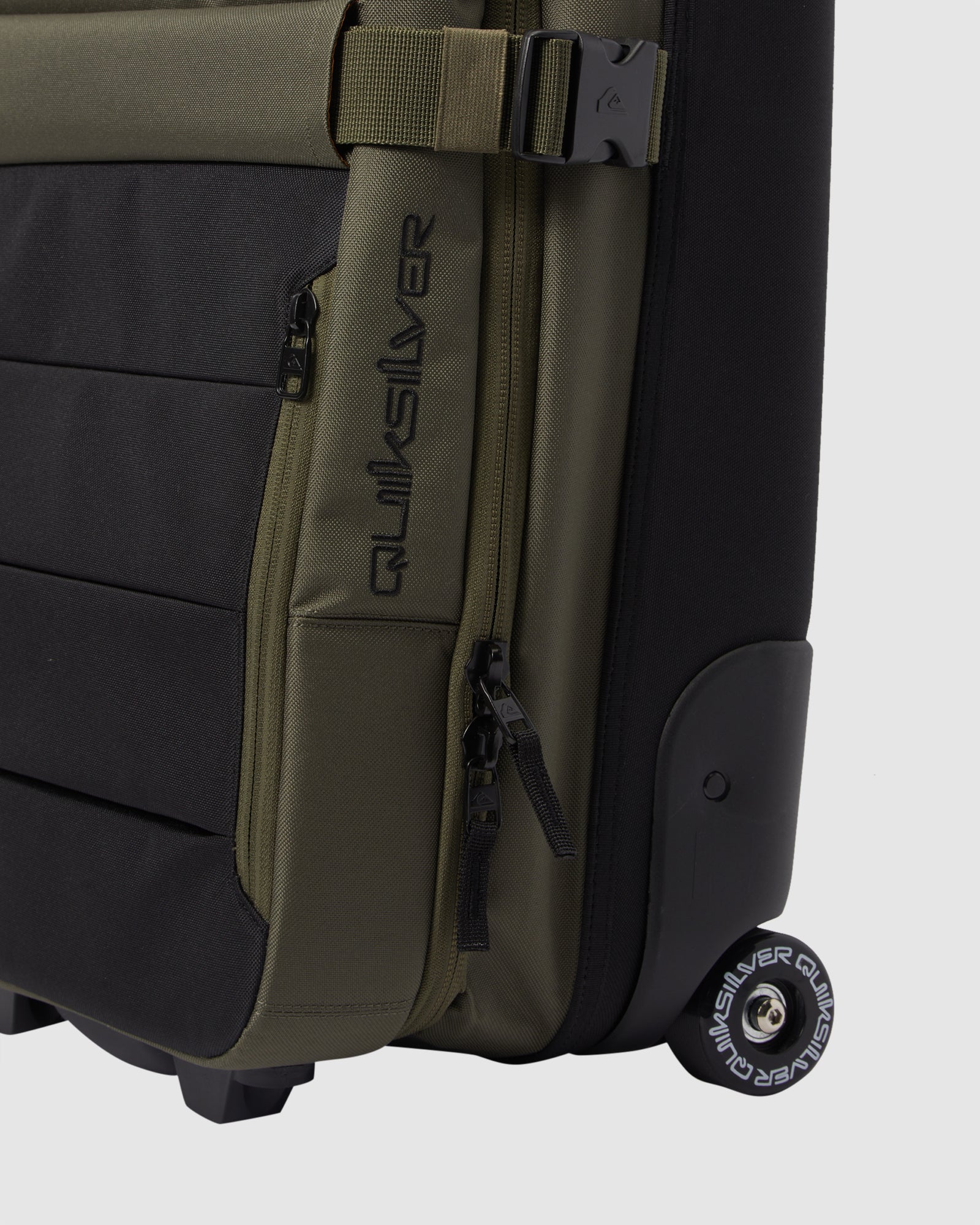 Mens Horizon Luggage Roller