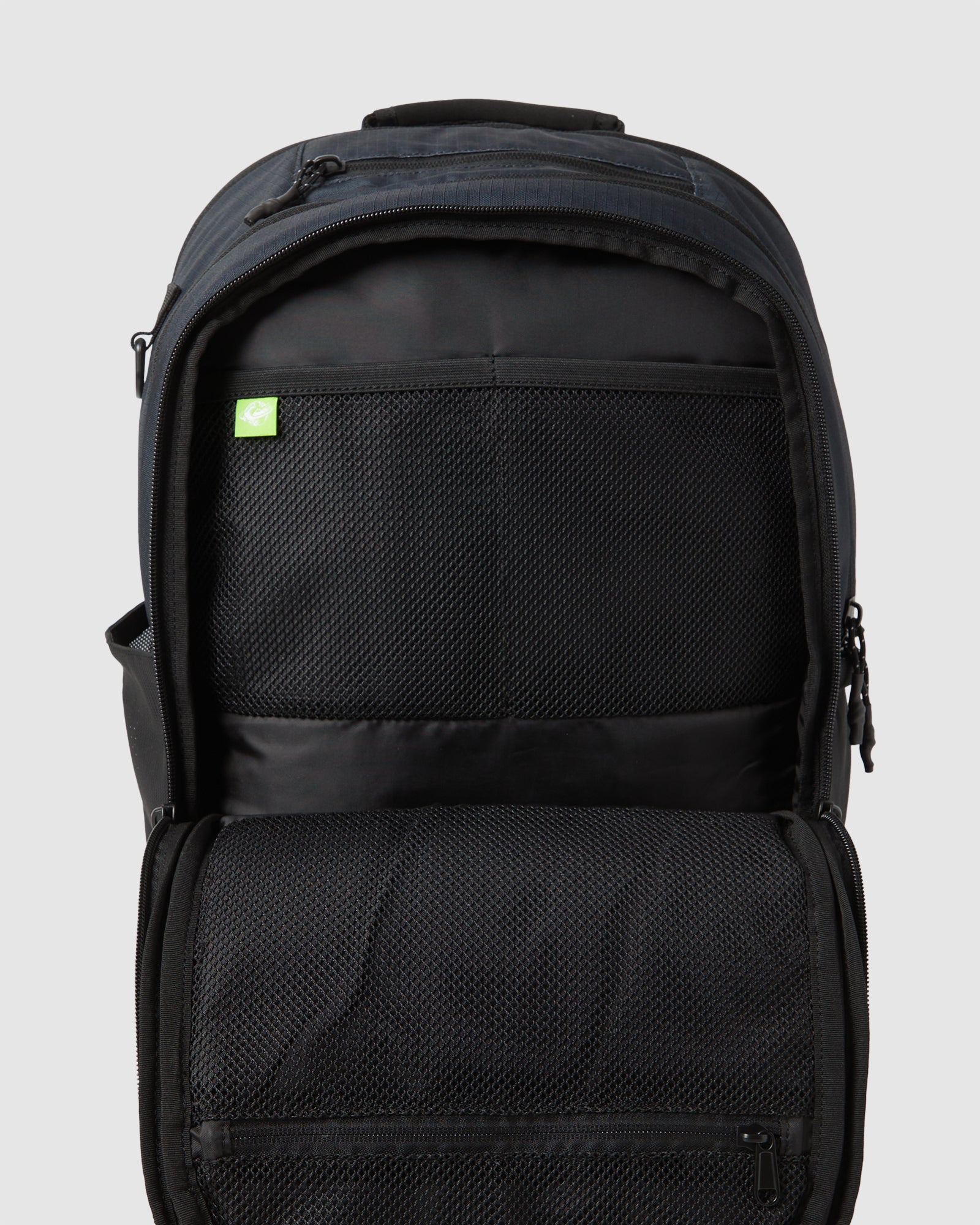 Mens Freeday 28L Large Backpack