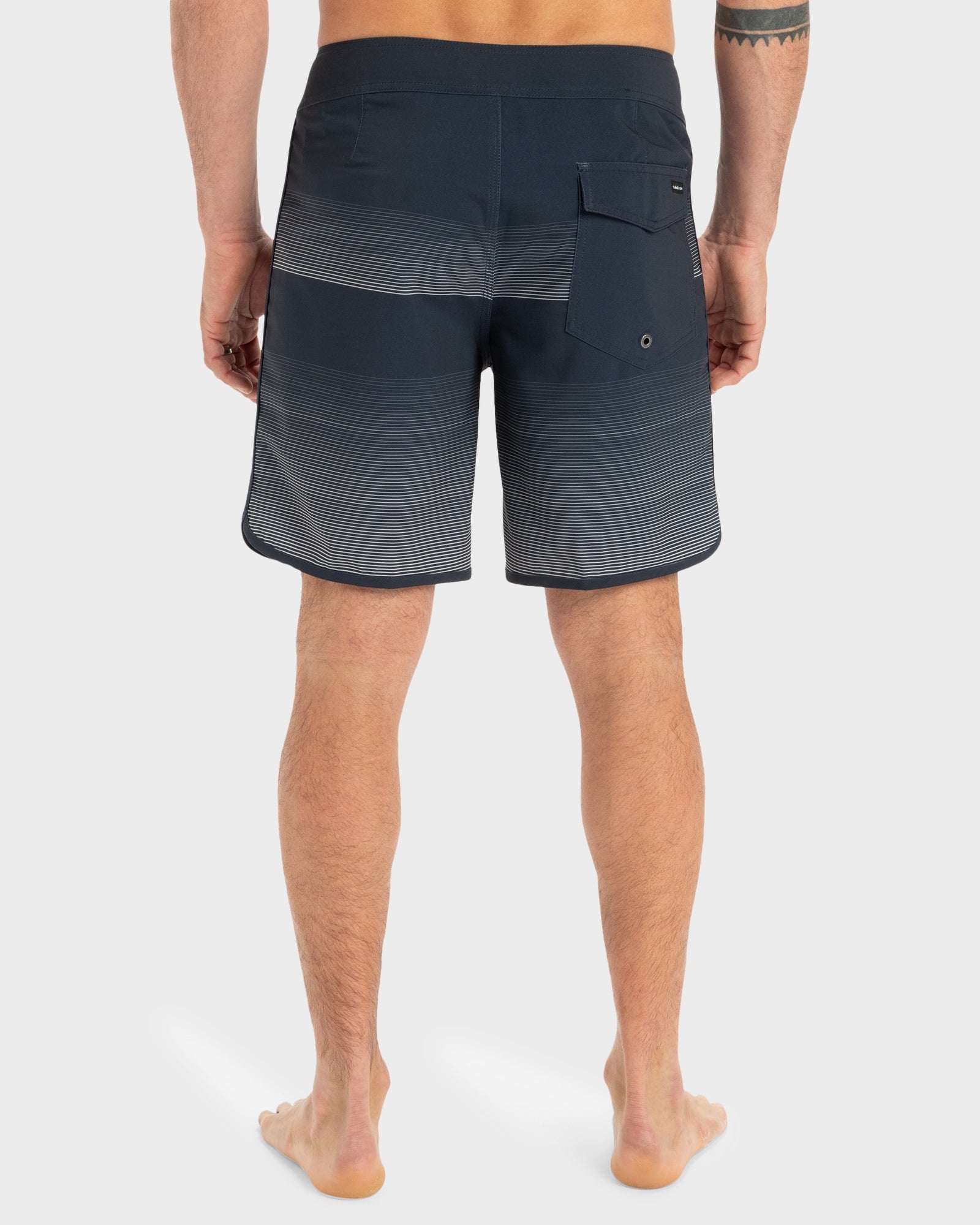Mens Surfsilk Scallop 18