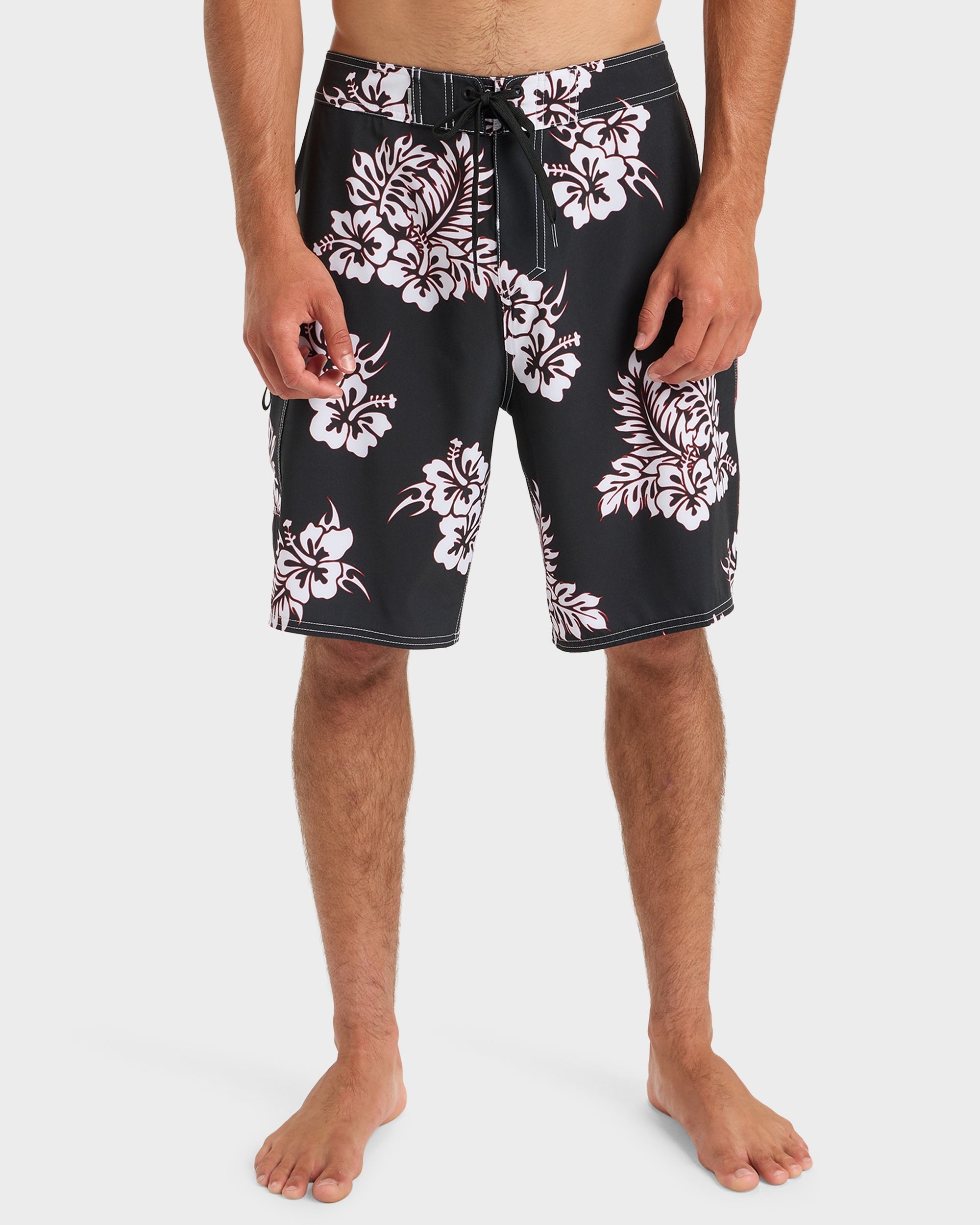 eqybs04902_quiksilver_kvj8_frt
