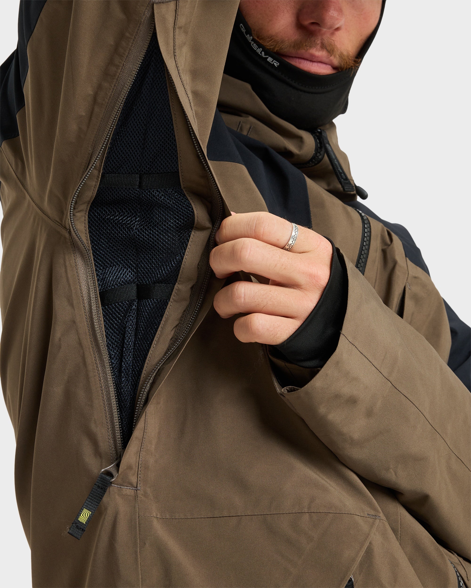 Mens Forever Stretch Gore-Tex Snow Jacket – Quiksilver
