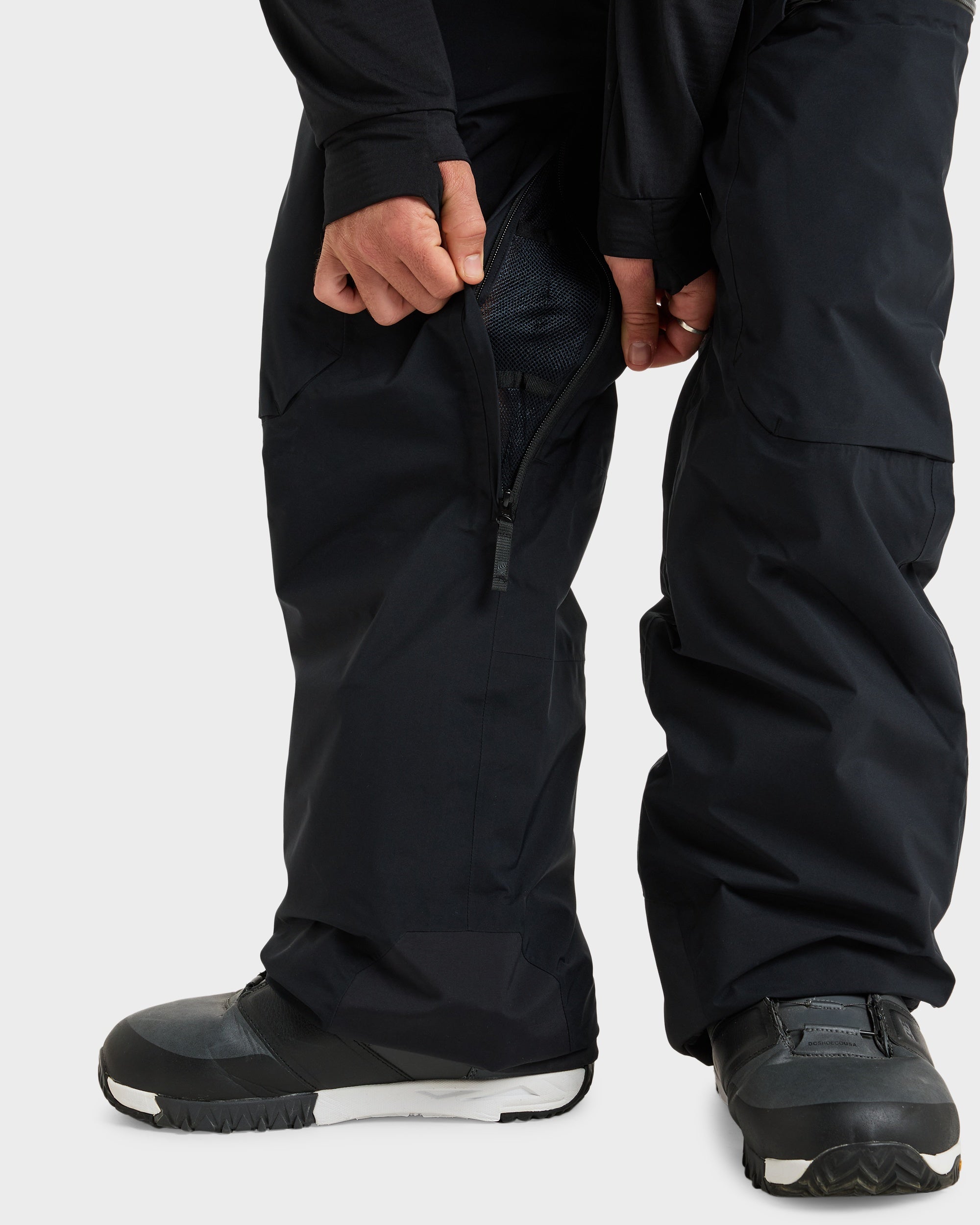 Mens Altostratus Street Gore-Tex Bib Snow Pants