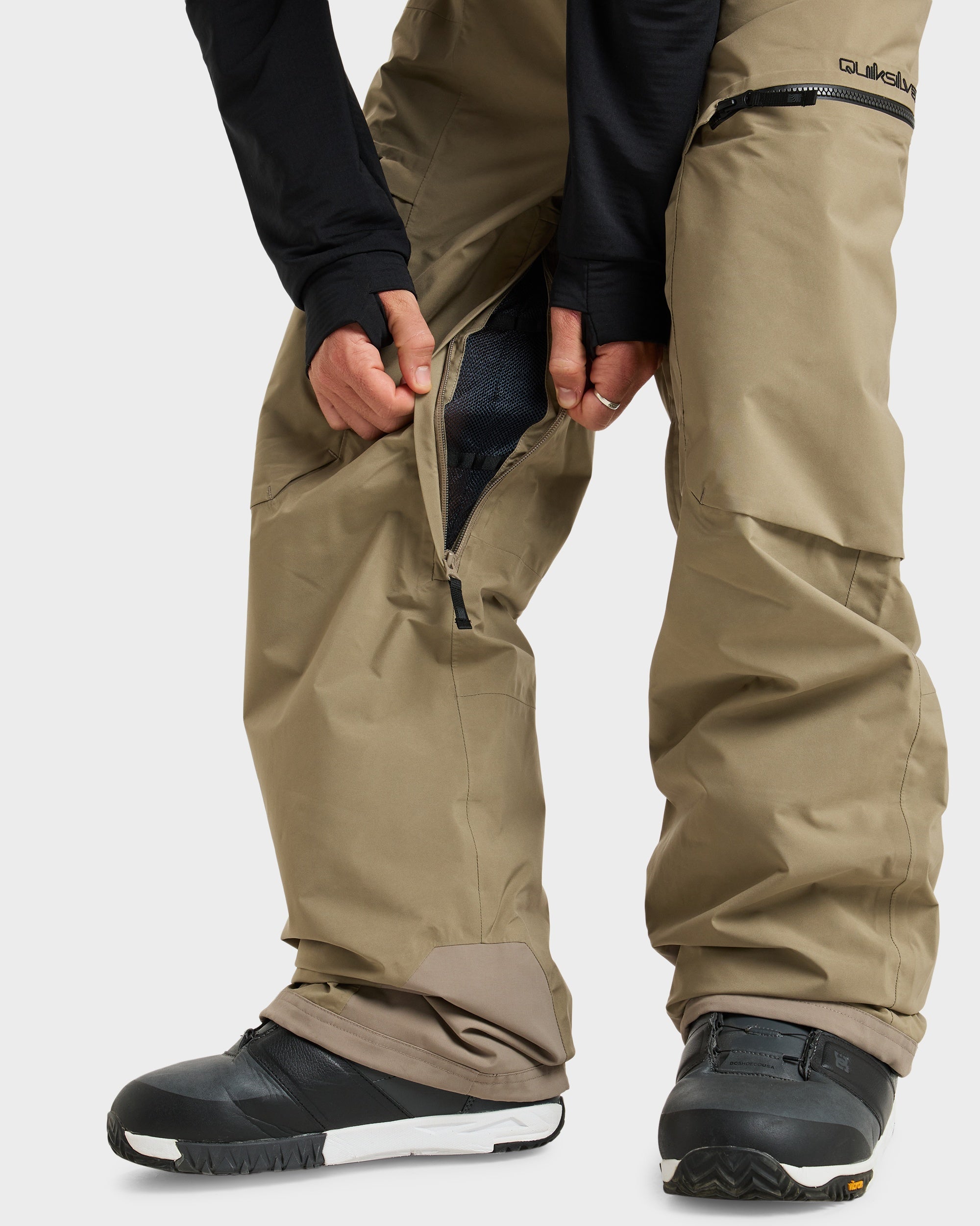 Mens Altostratus Street Gore-Tex Bib Snow Pants – Fallen Rock