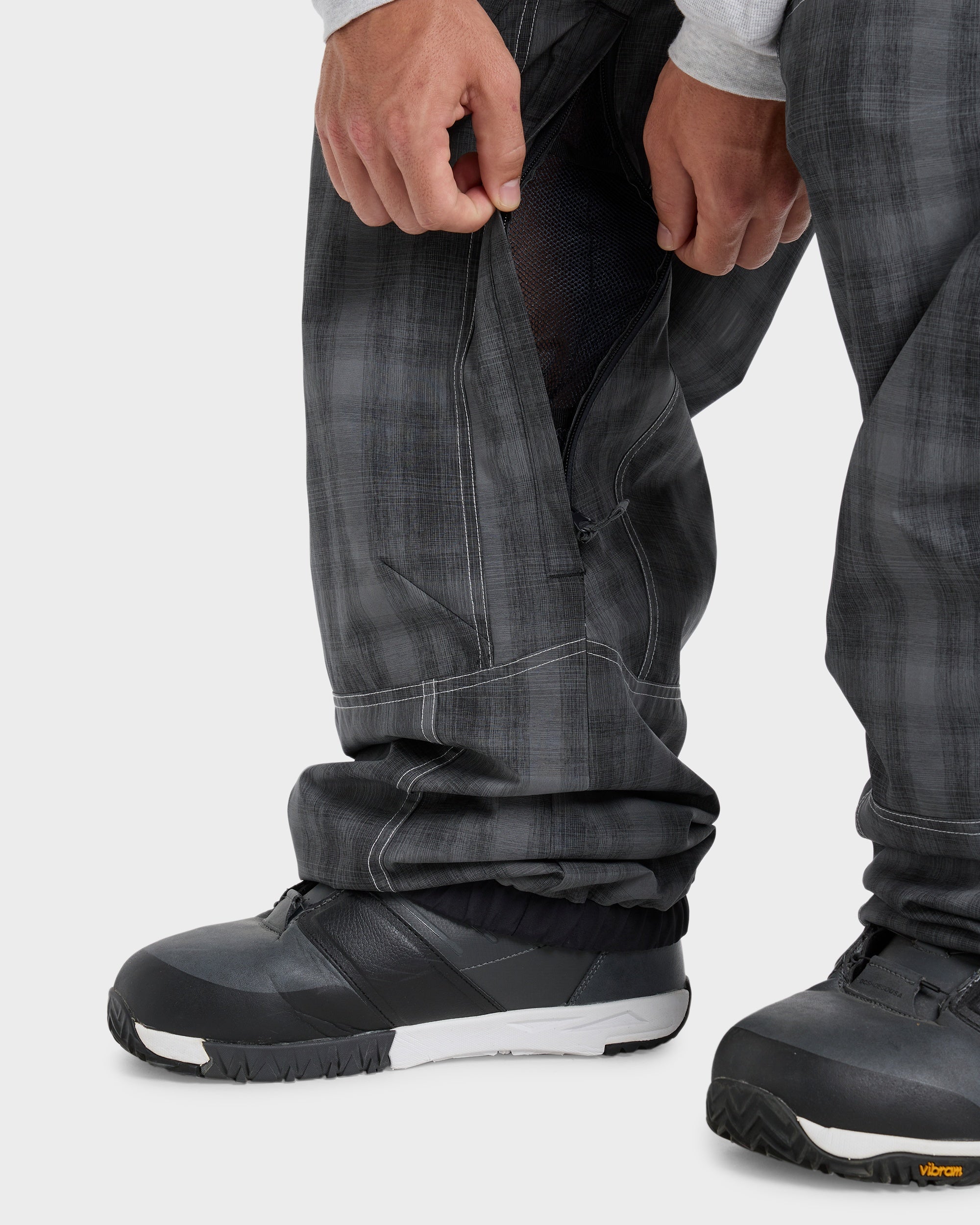 Mens Live Wire Snow Pants