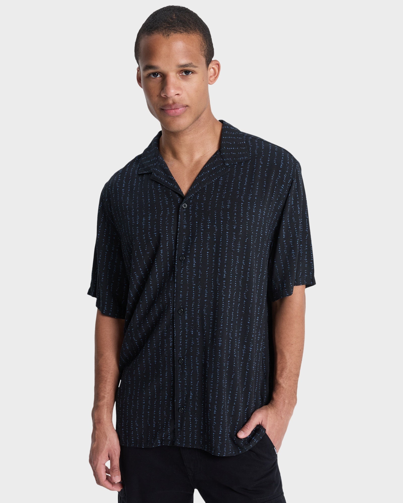 Mens Safe Paradise Short Sleeve Shirt – Black Vertical Quik