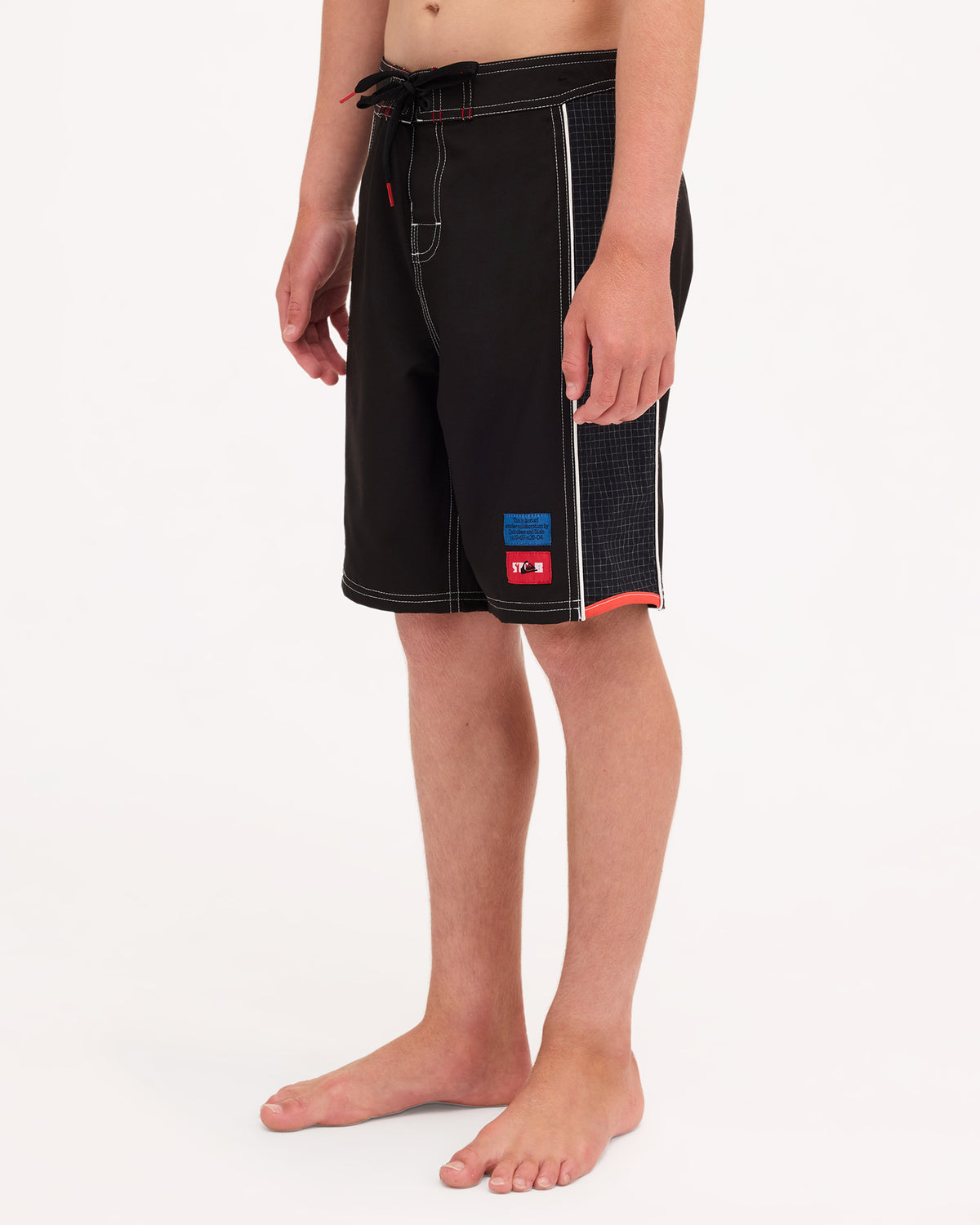 uqbbs03046_quiksilver_blk_sd1