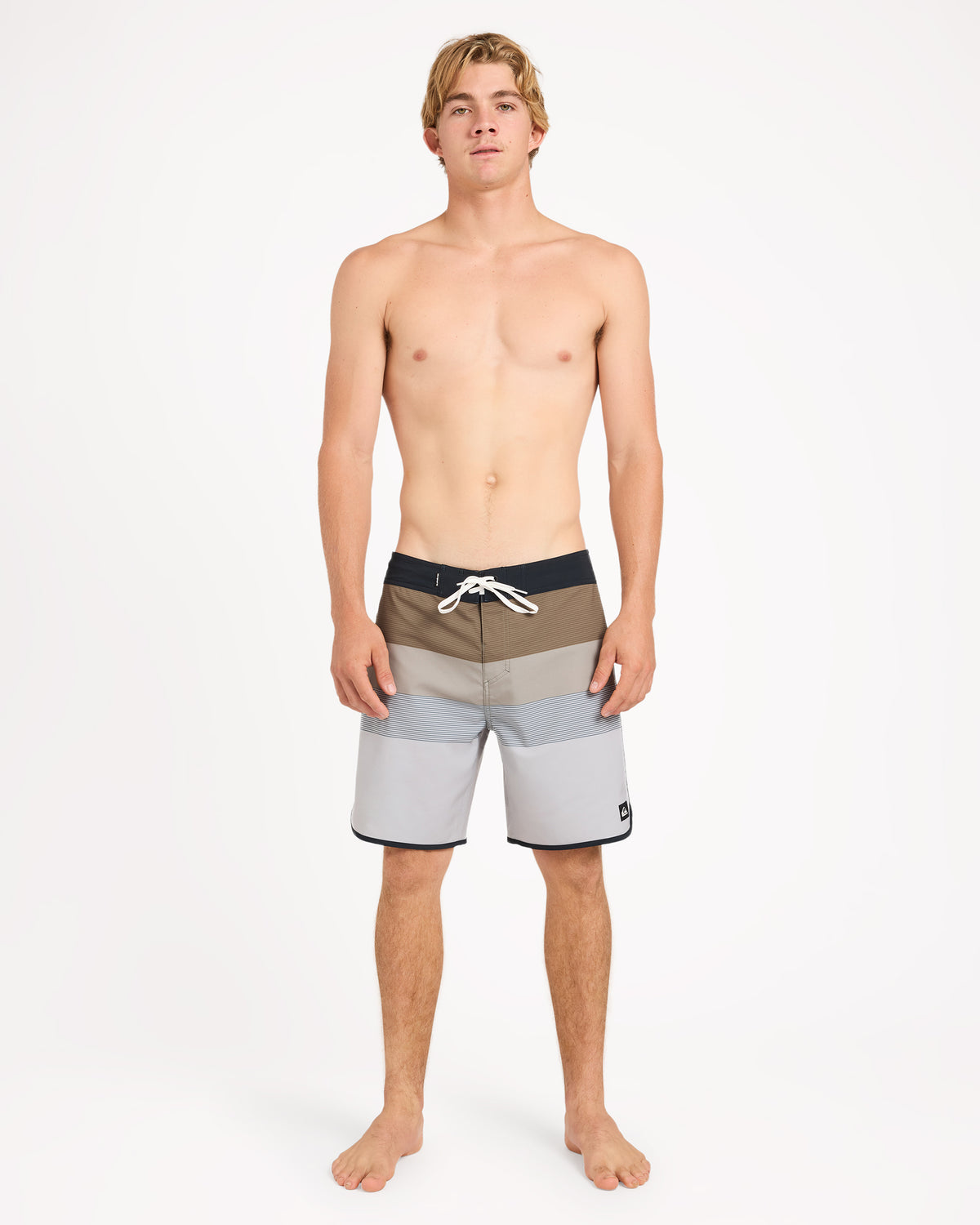 uqybs03135_quiksilver_tkp0_frt9