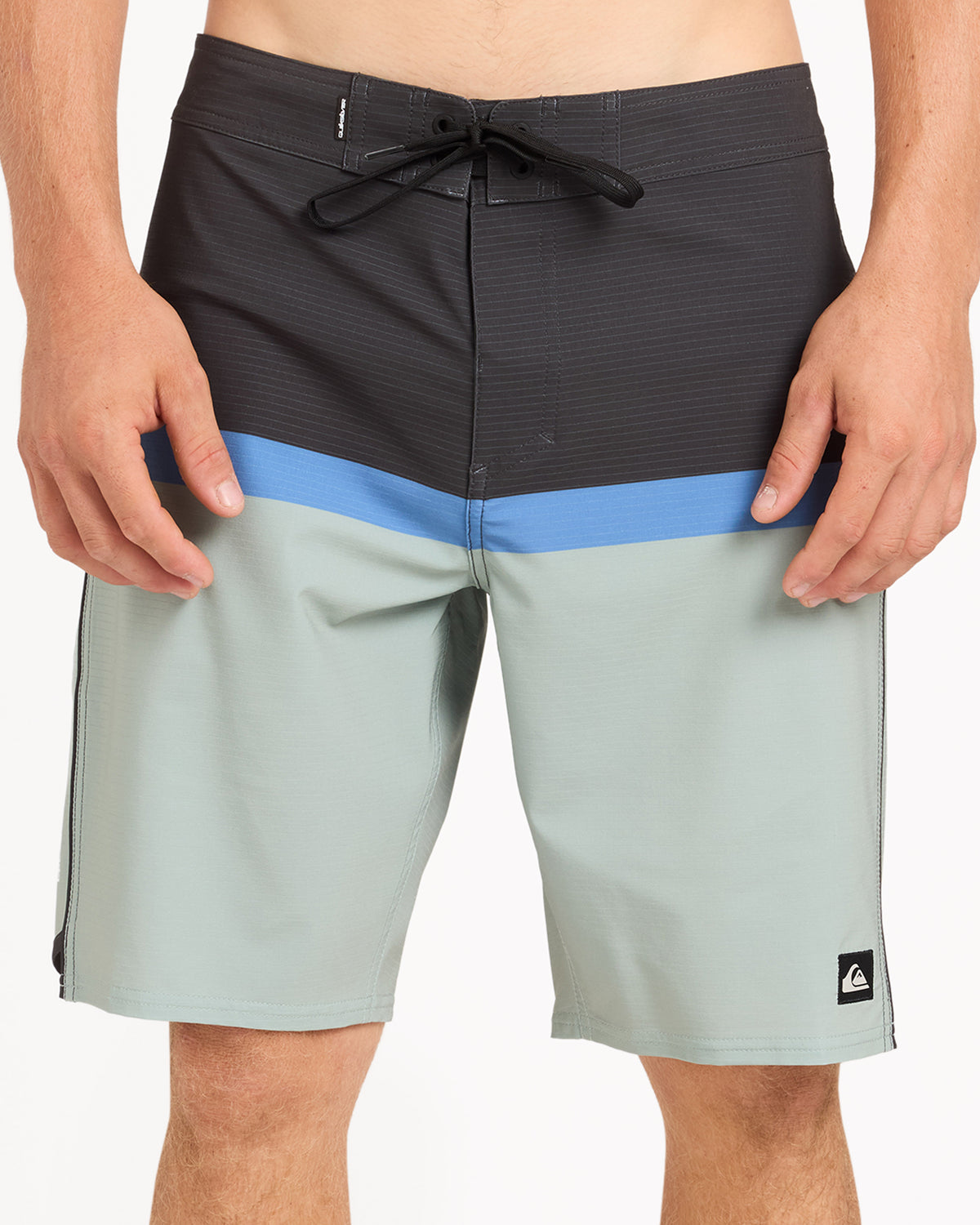 uqybs03141_quiksilver_ghg0_frt6