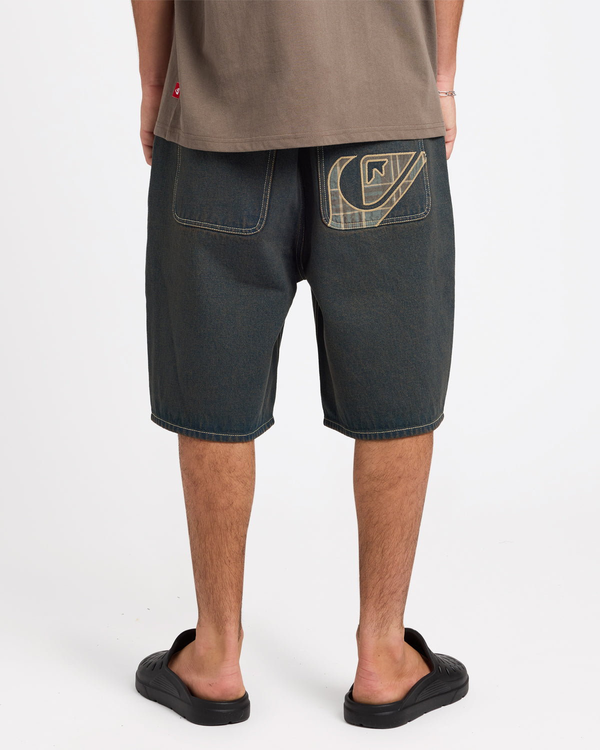 uqyds03009_quiksilver_bygw_bck1