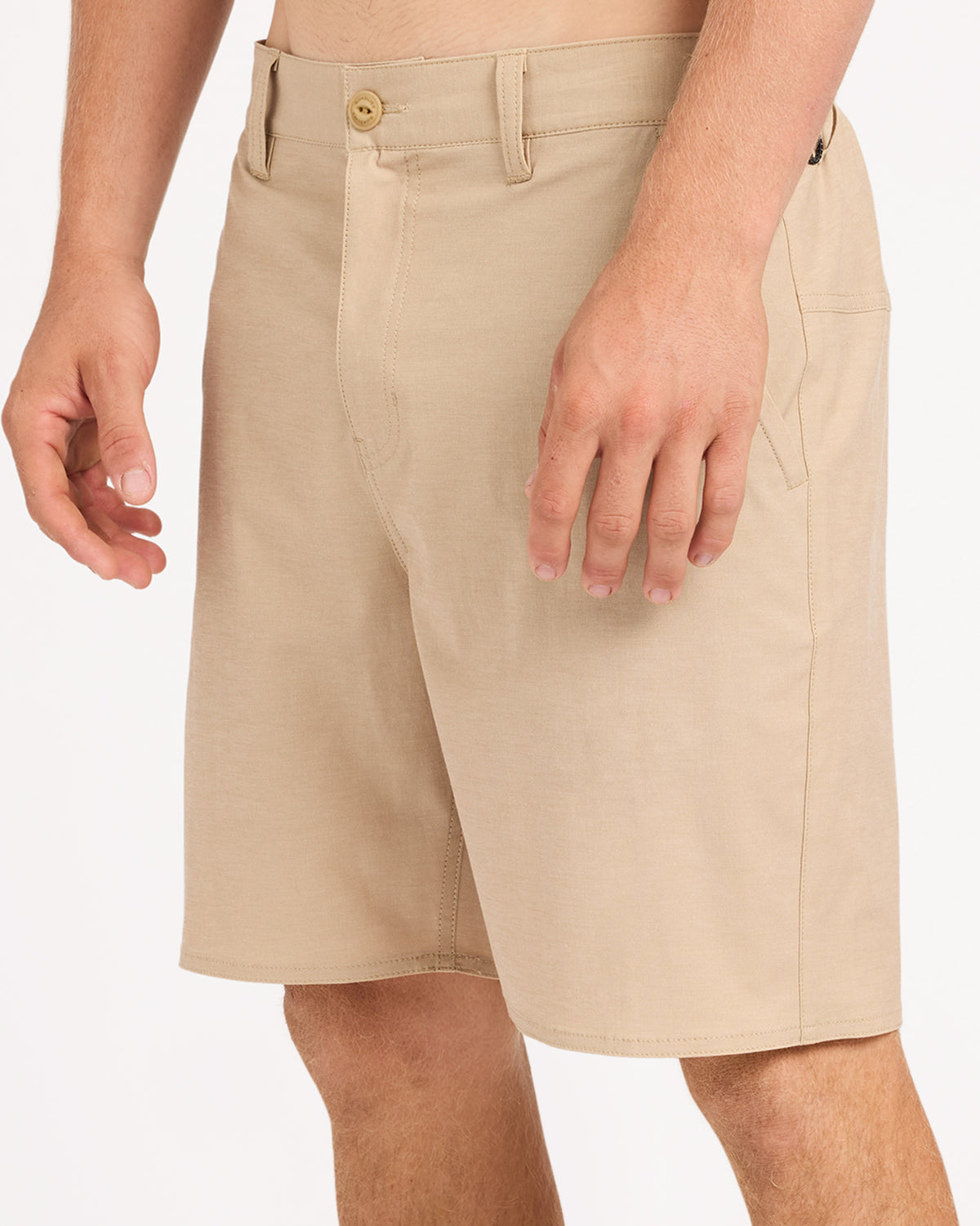 uqyhy03084_quiksilver_cjz0_sd6
