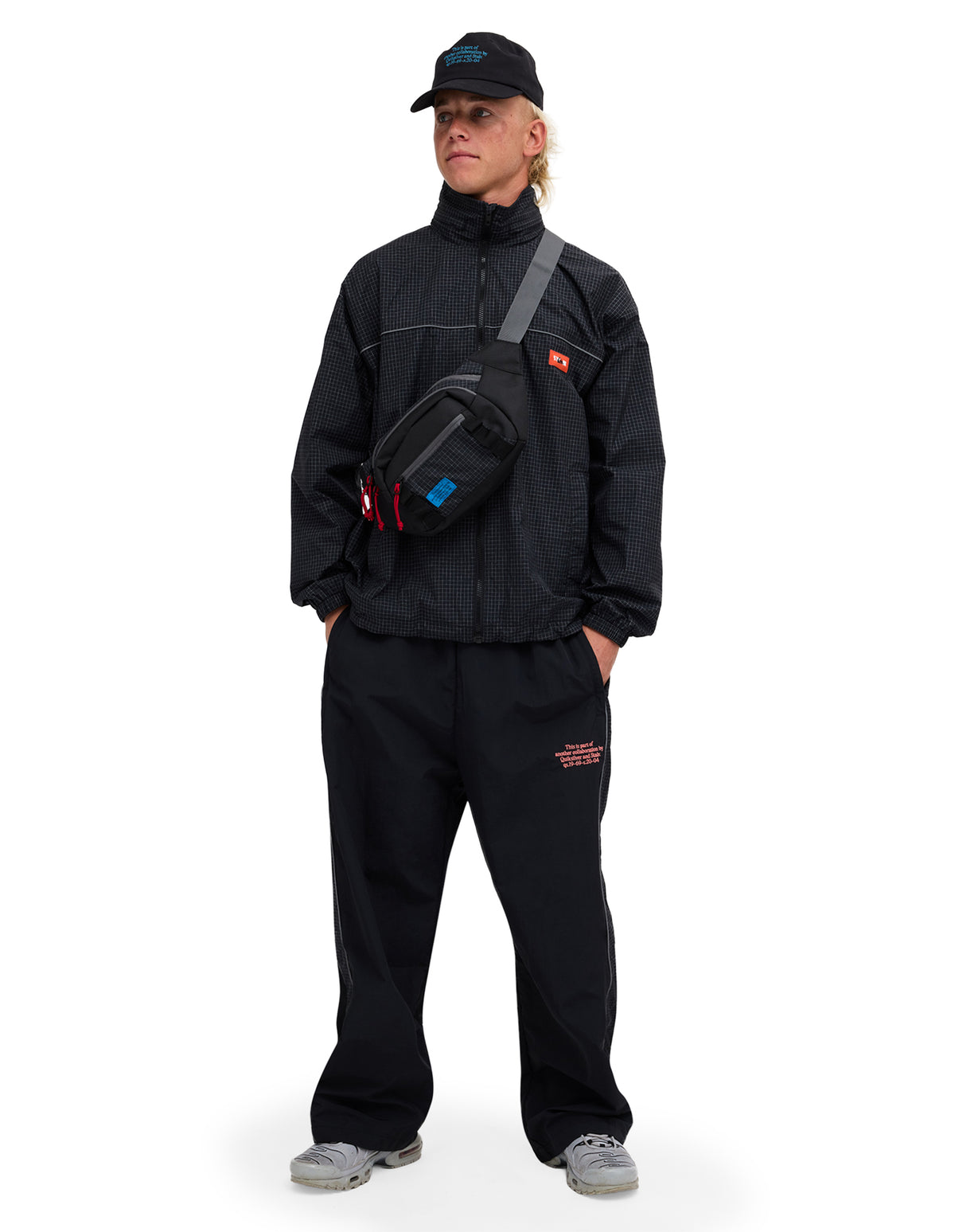 uqyjk03052_quiksilver_blk_frt9