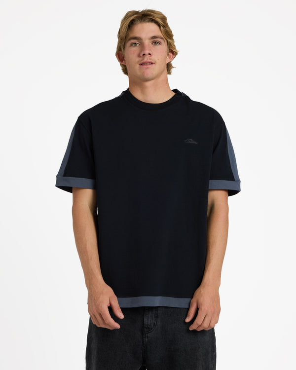 Mens Av-2 T-Shirt