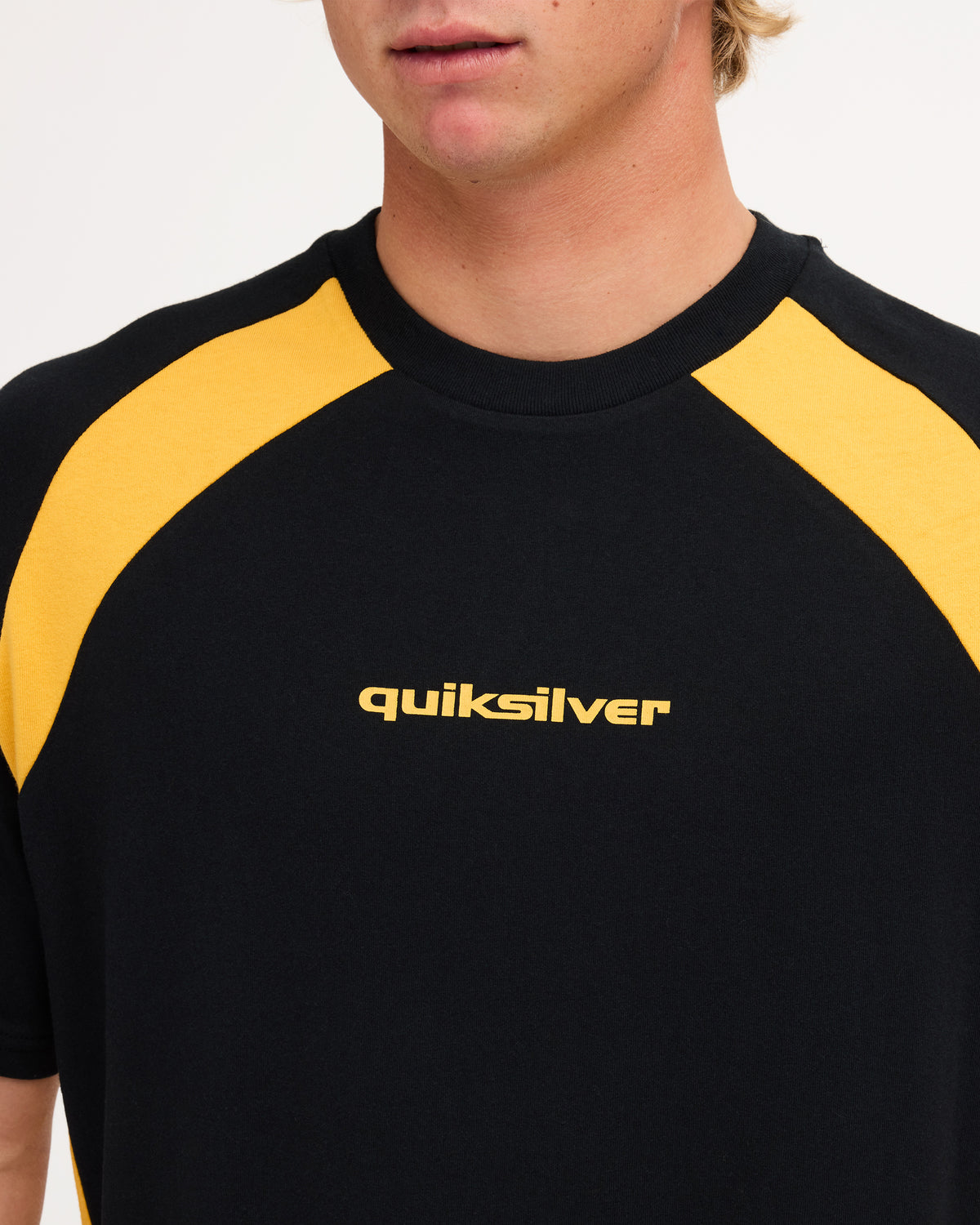 uqykt03321_quiksilver_byz_dtl1