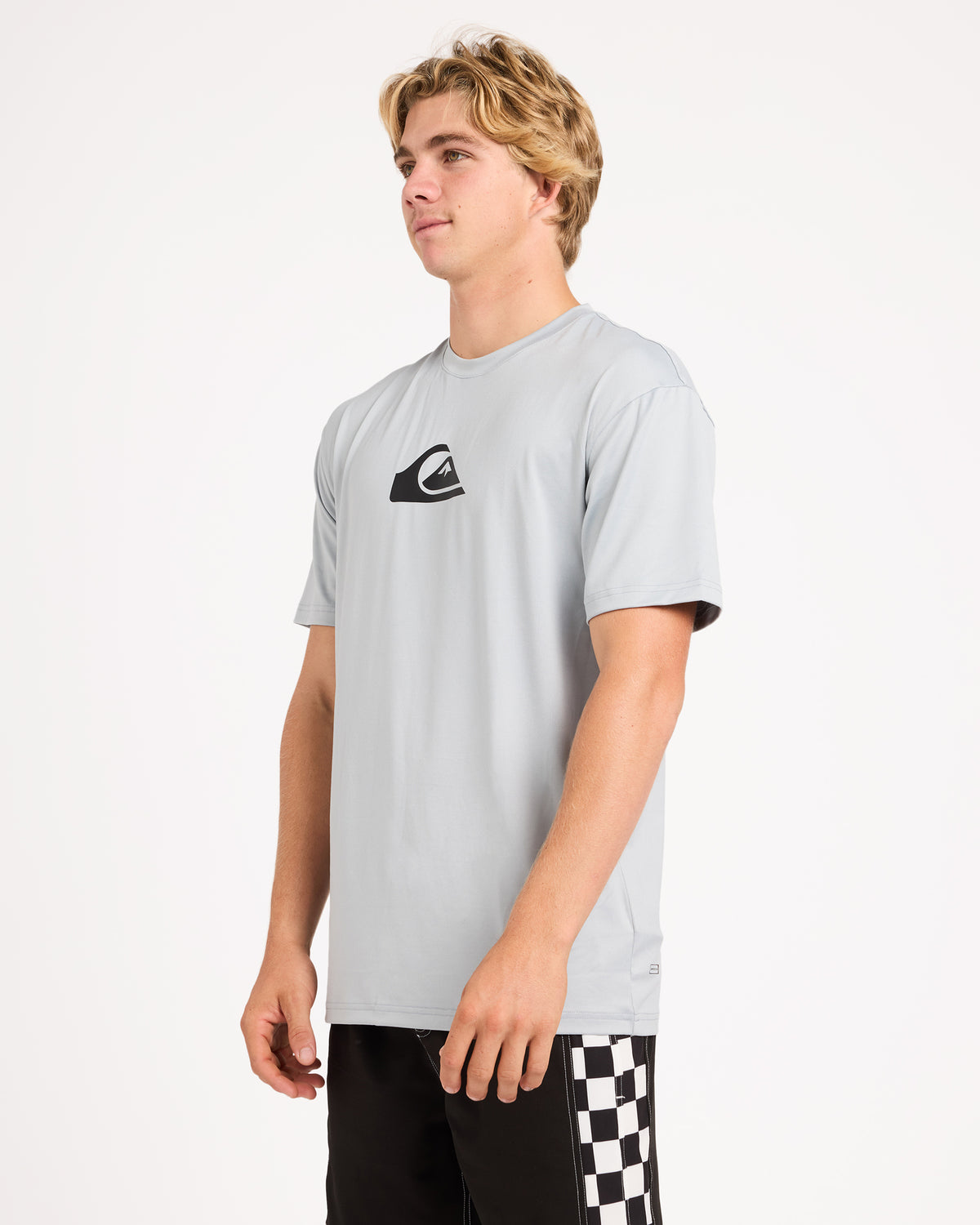uqywr03154_quiksilver_sje0_sd1