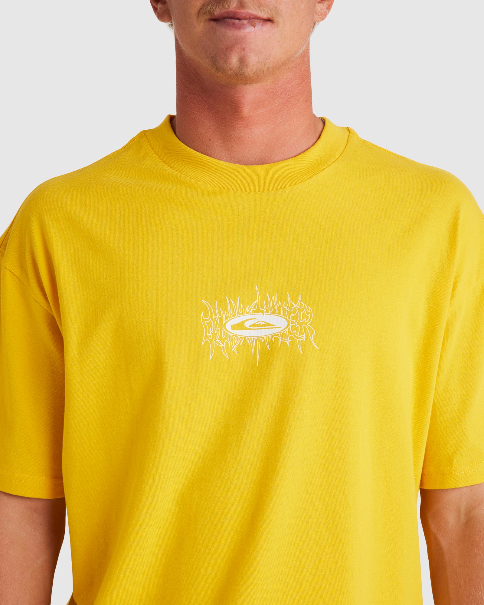 Mens Thrash Saturn T-Shirt – Daylily – Quiksilver AU