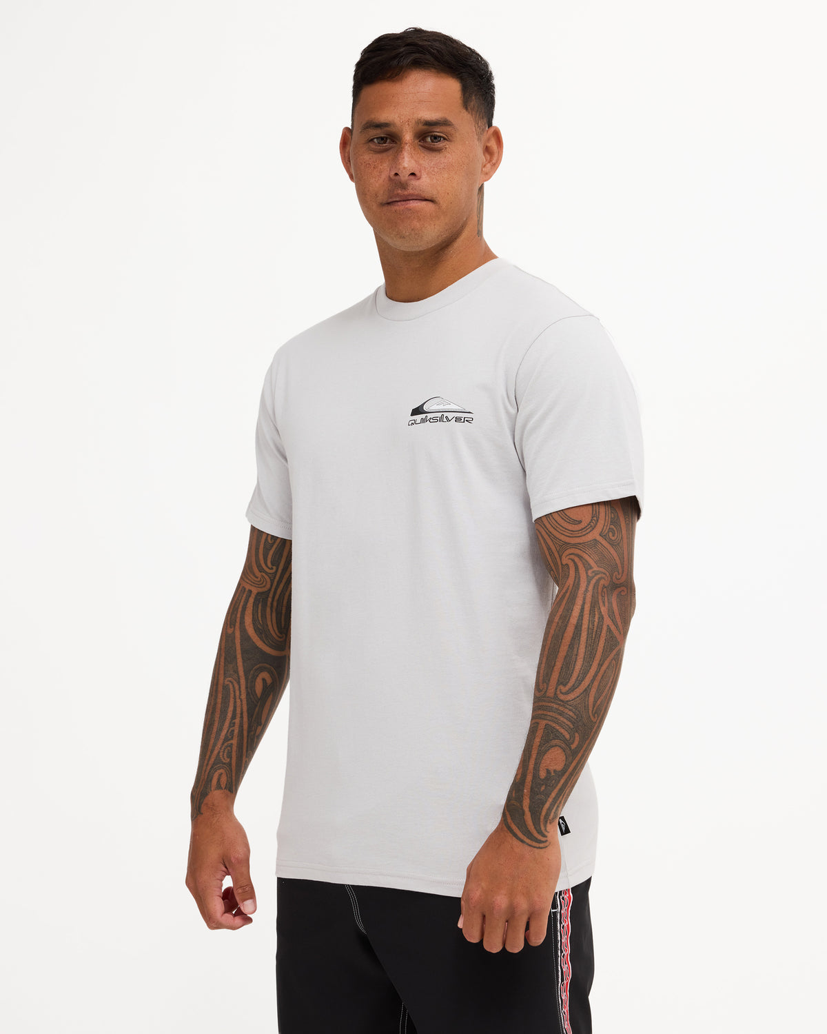 uqyzt05885_quiksilver_sfv0_sd1