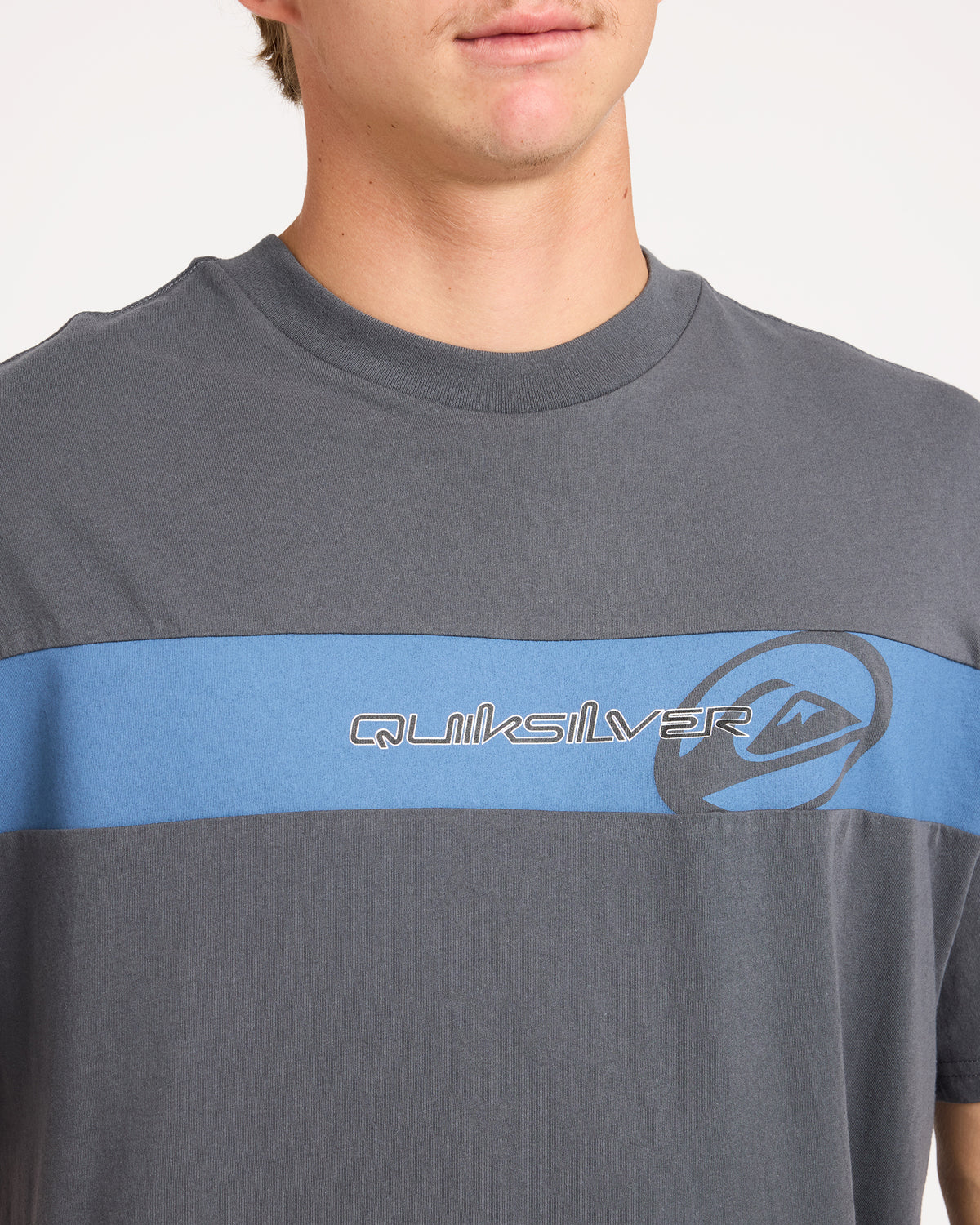uqyzt05890_quiksilver_igt_dtl1